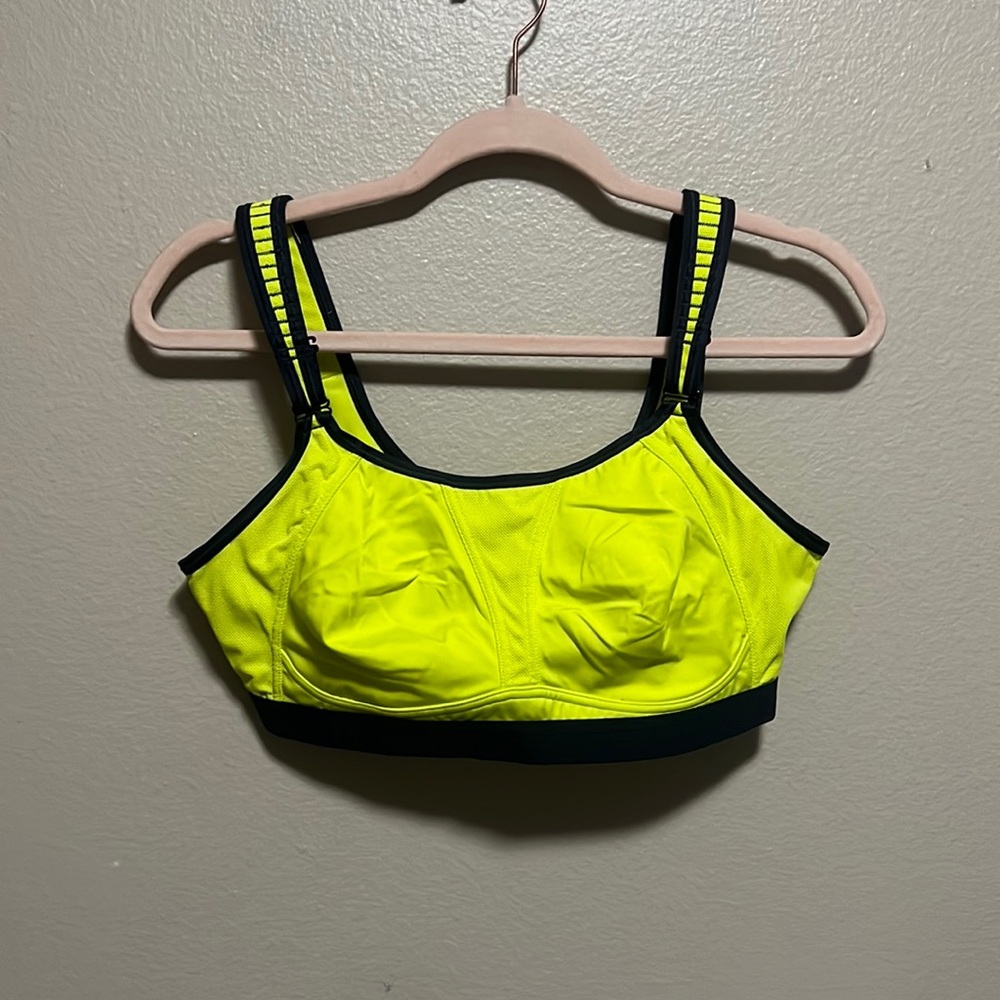 Soma sport bra